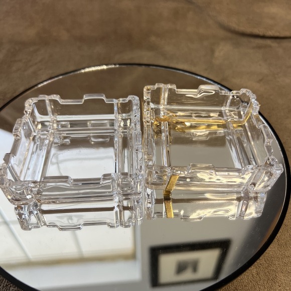 Vintage Glass Cut Jewelry Trinket Box With Gold Bow On Top. Made in Italy - Picture 3 of 6